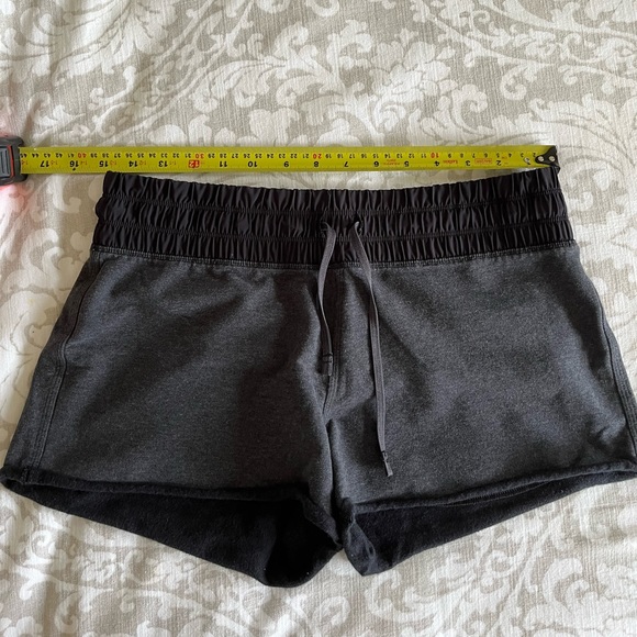Lululemon Shorts - Picture 2 of 8